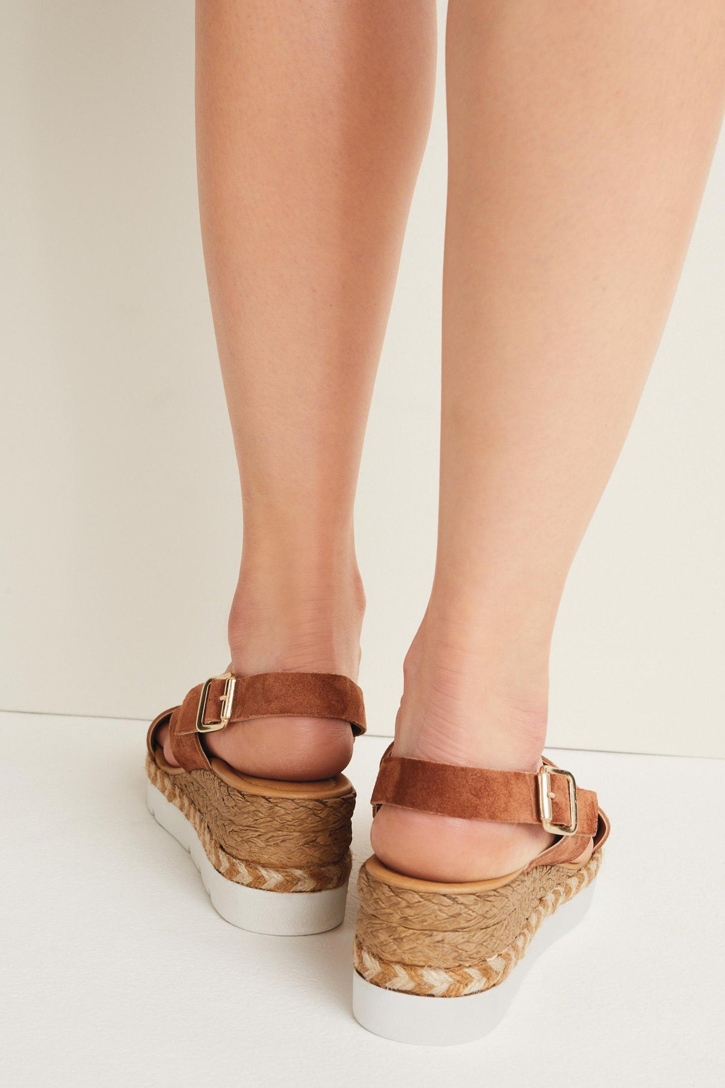 Sports Cross-Over Wedges